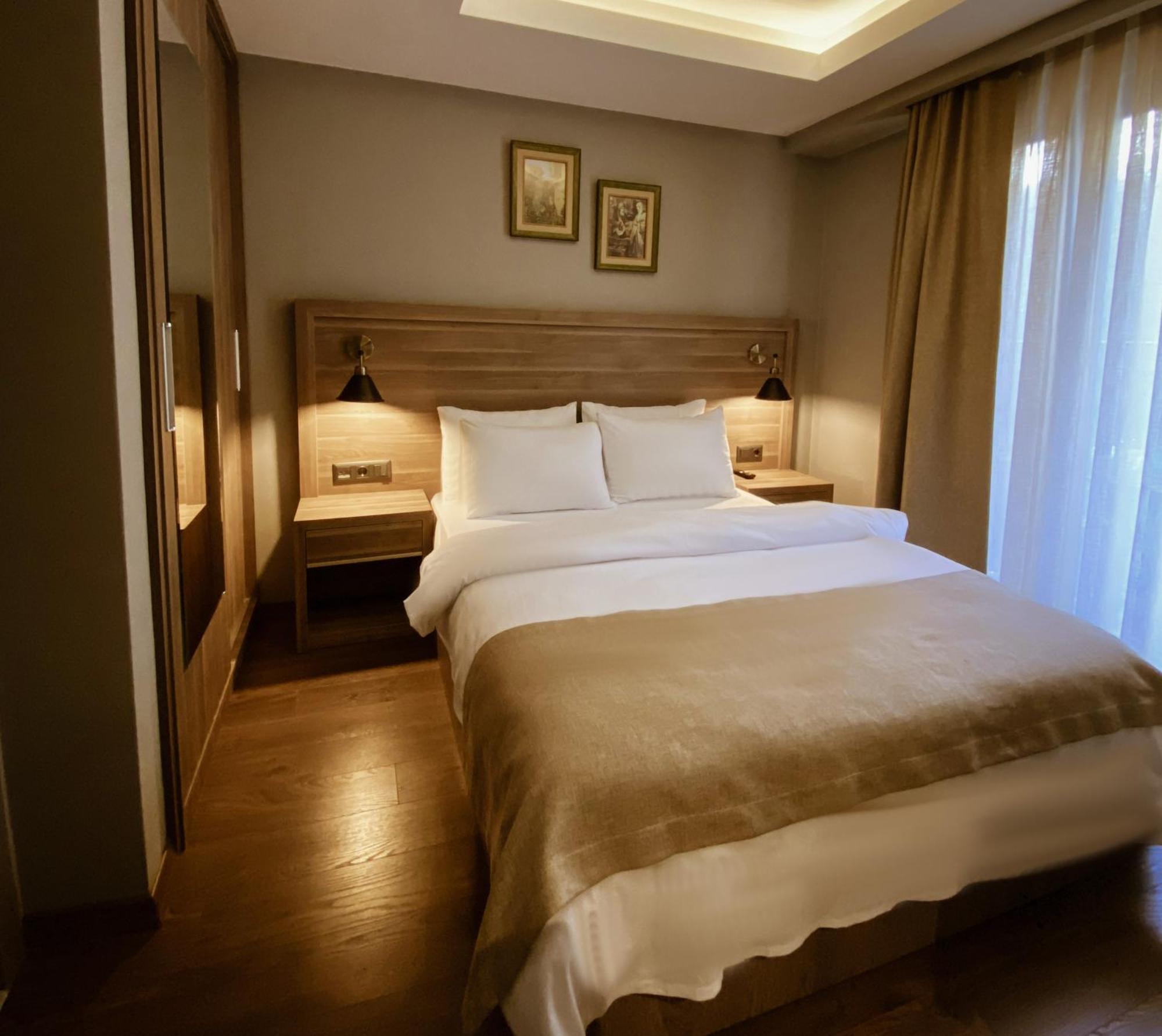 Viola Hotel Budva Exterior photo